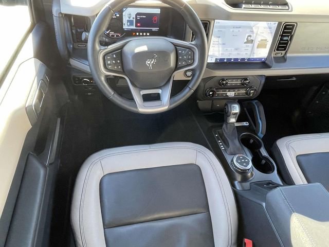 Used 2024 Ford Bronco Wildtrak image 13