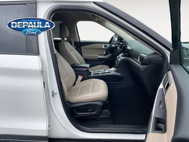 Certified 2023 Ford Explorer XLT w/ Equipment Group 202A AWD/4WD image 19
