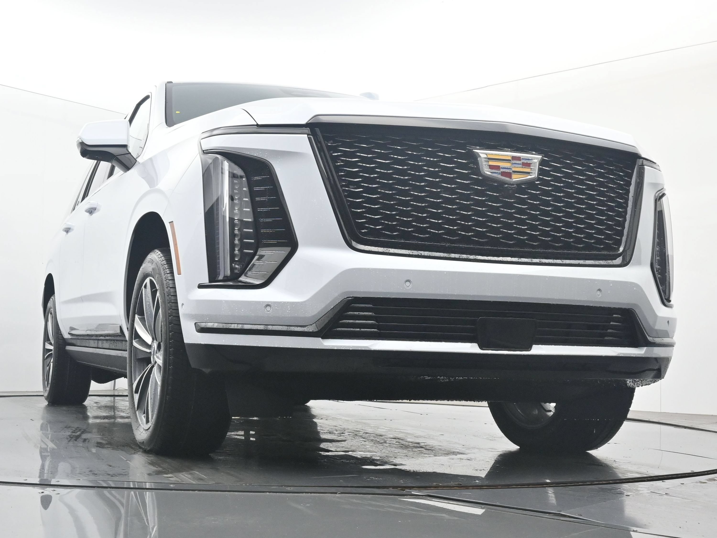 New 2026 Cadillac Escalade ESV Sport w/ Touring Package AWD/4WD image 22