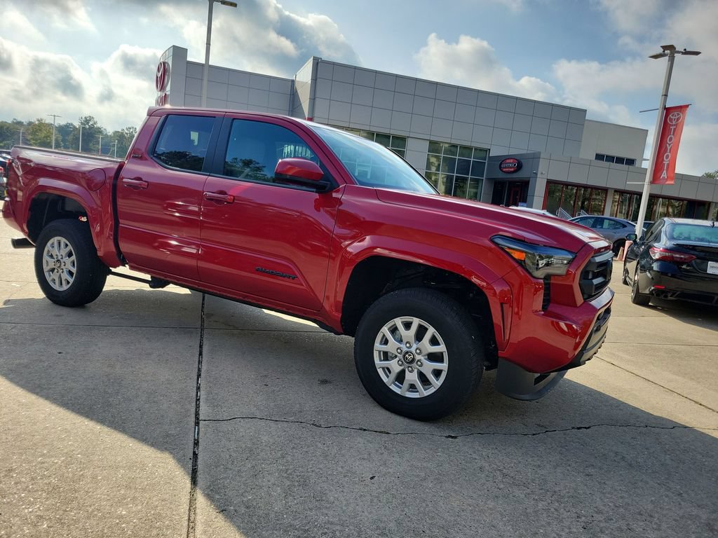 Certified 2026 Toyota Tacoma SR5 AWD/4WD image 9
