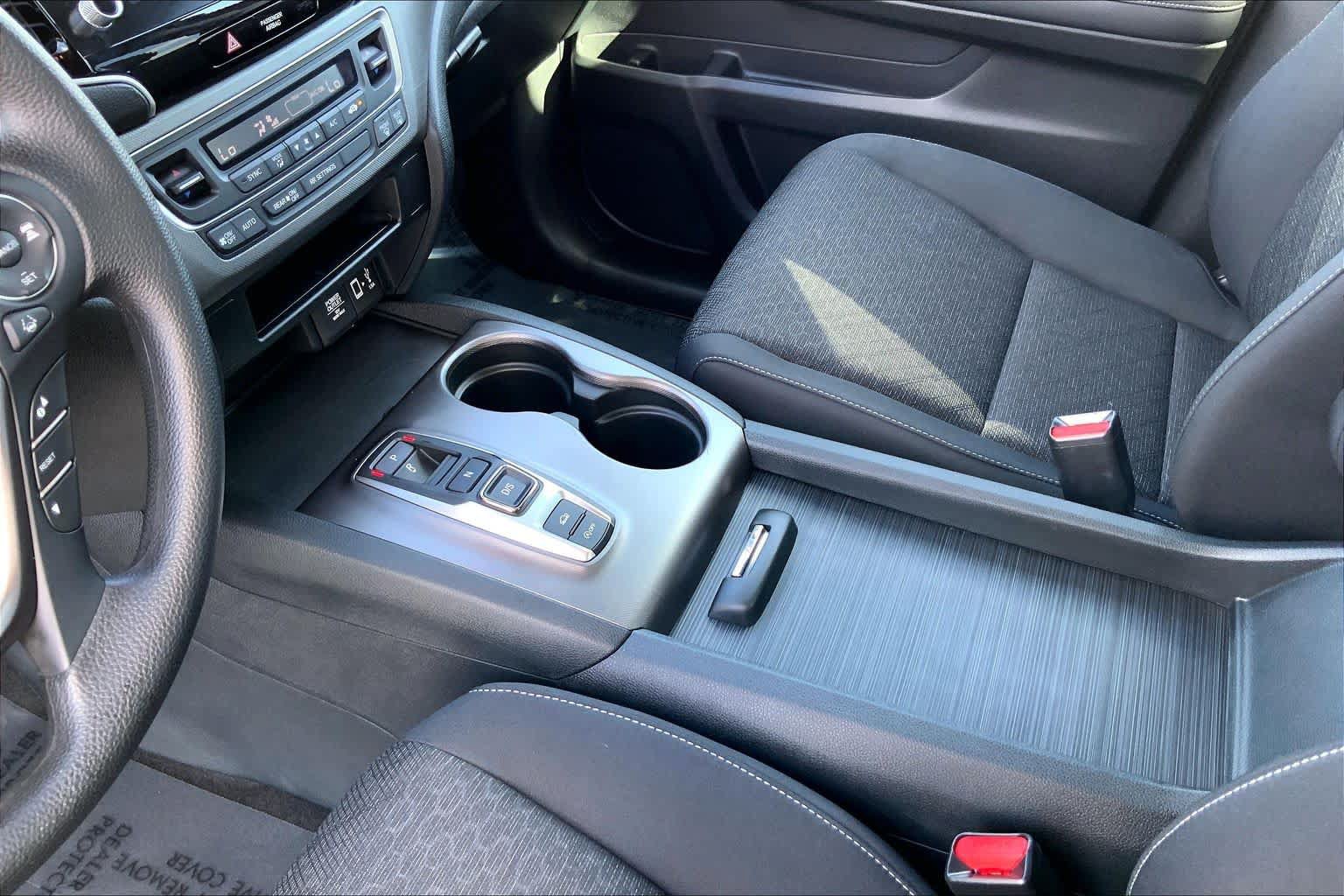 Used 2023 Honda Ridgeline Sport image 16