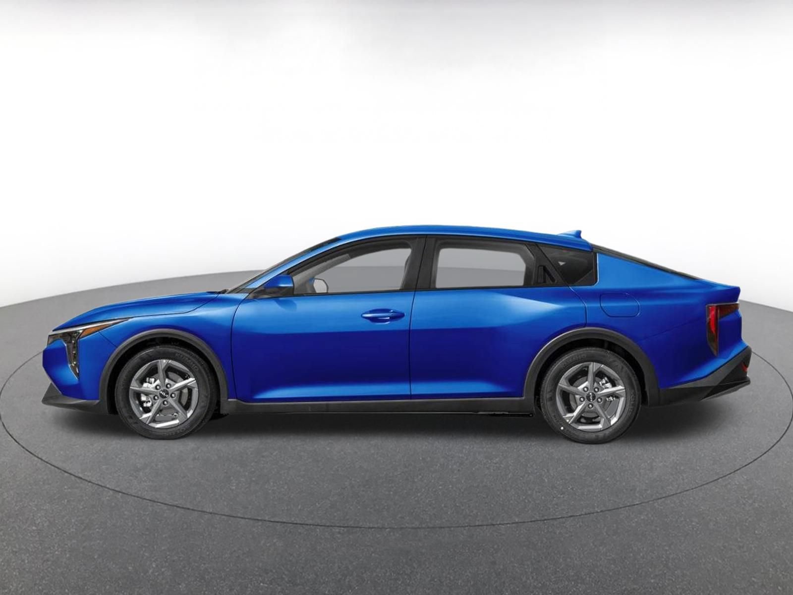 Used 2025 Kia K4 FWD image 3