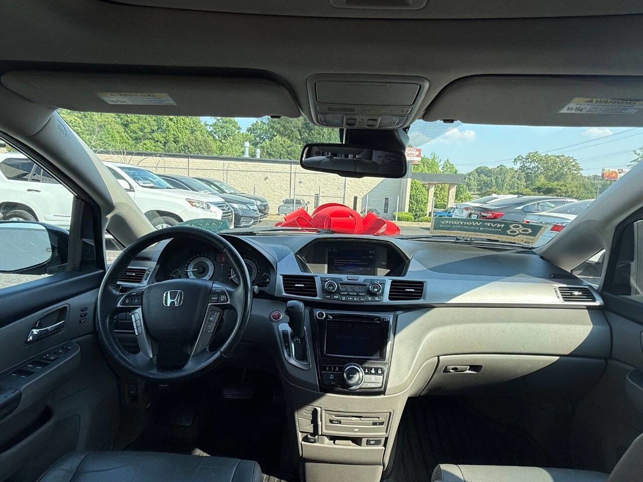 Used 2016 Honda Odyssey Touring Elite image 13