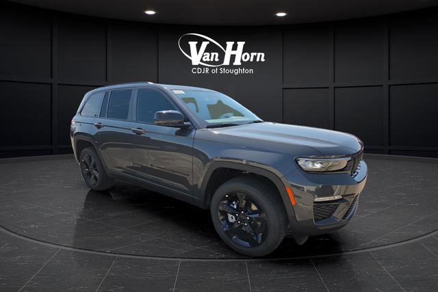 New 2025 Jeep Grand Cherokee Limited w/ Black Appearance Package