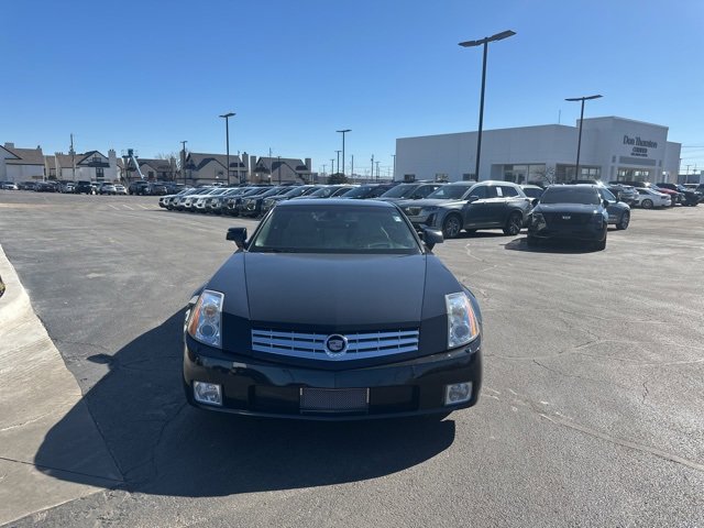 Used 2006 Cadillac XLR image 2