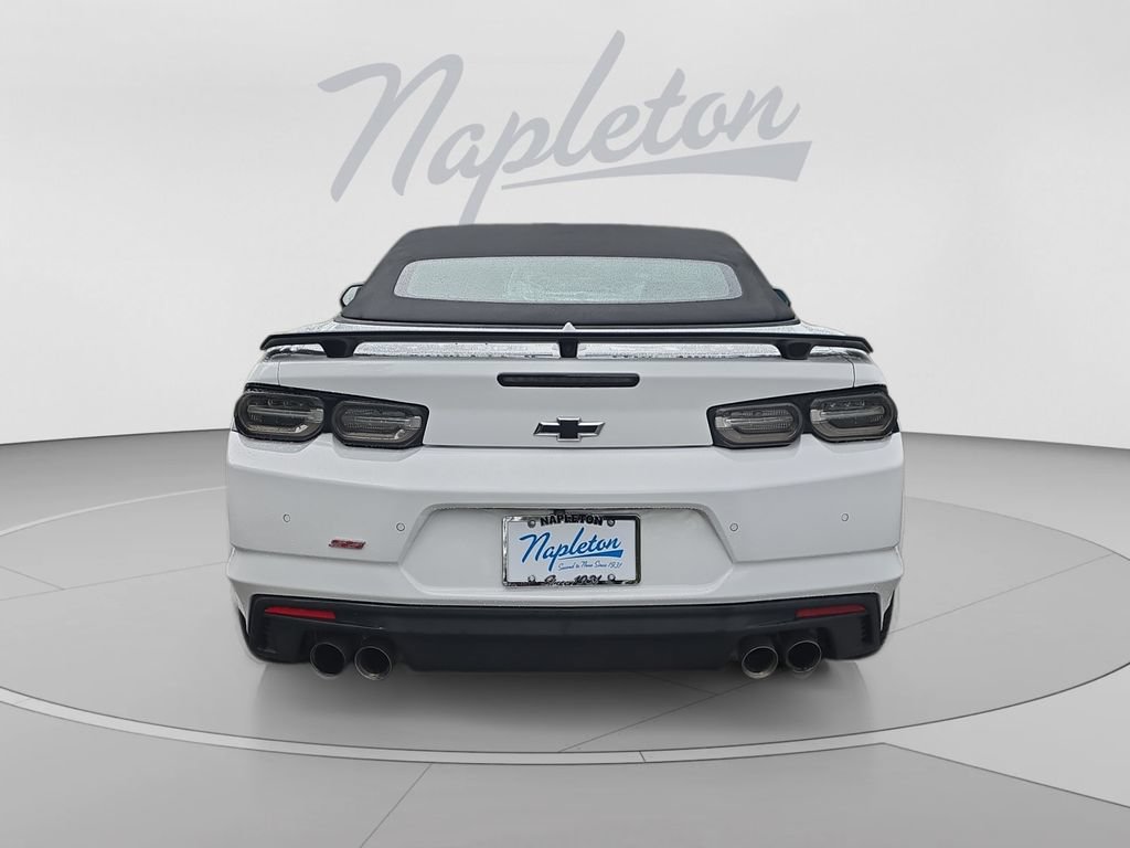 Used 2020 Chevrolet Camaro SS RWD image 4