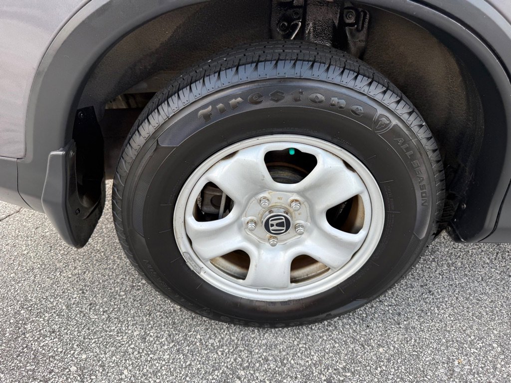 Used 2015 Honda CR-V LX image 16