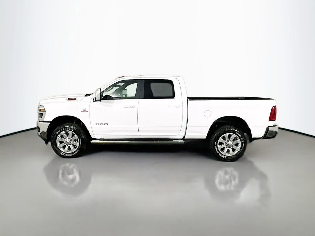 New 2026 RAM 3500 Laramie AWD/4WD image 4