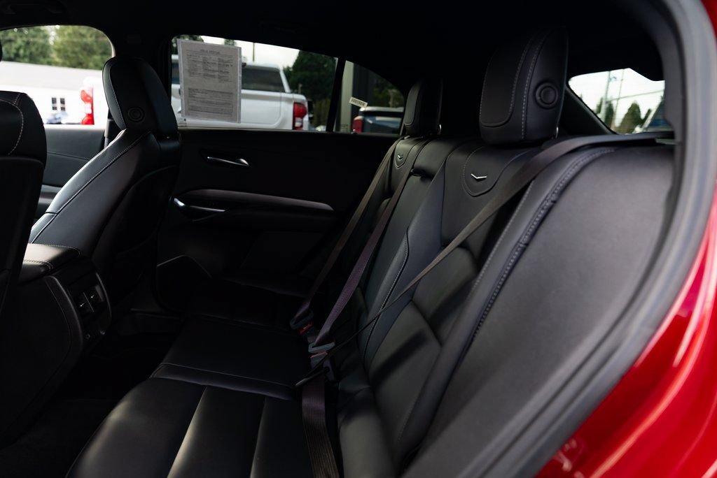 Used 2023 Cadillac XT4 Premium Luxury AWD/4WD image 19
