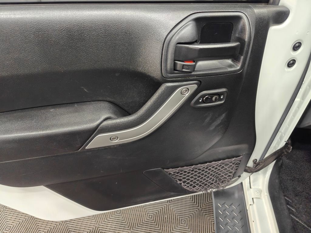 Used 2016 Jeep Wrangler Unlimited Sahara w/ Trailer Tow Group image 49