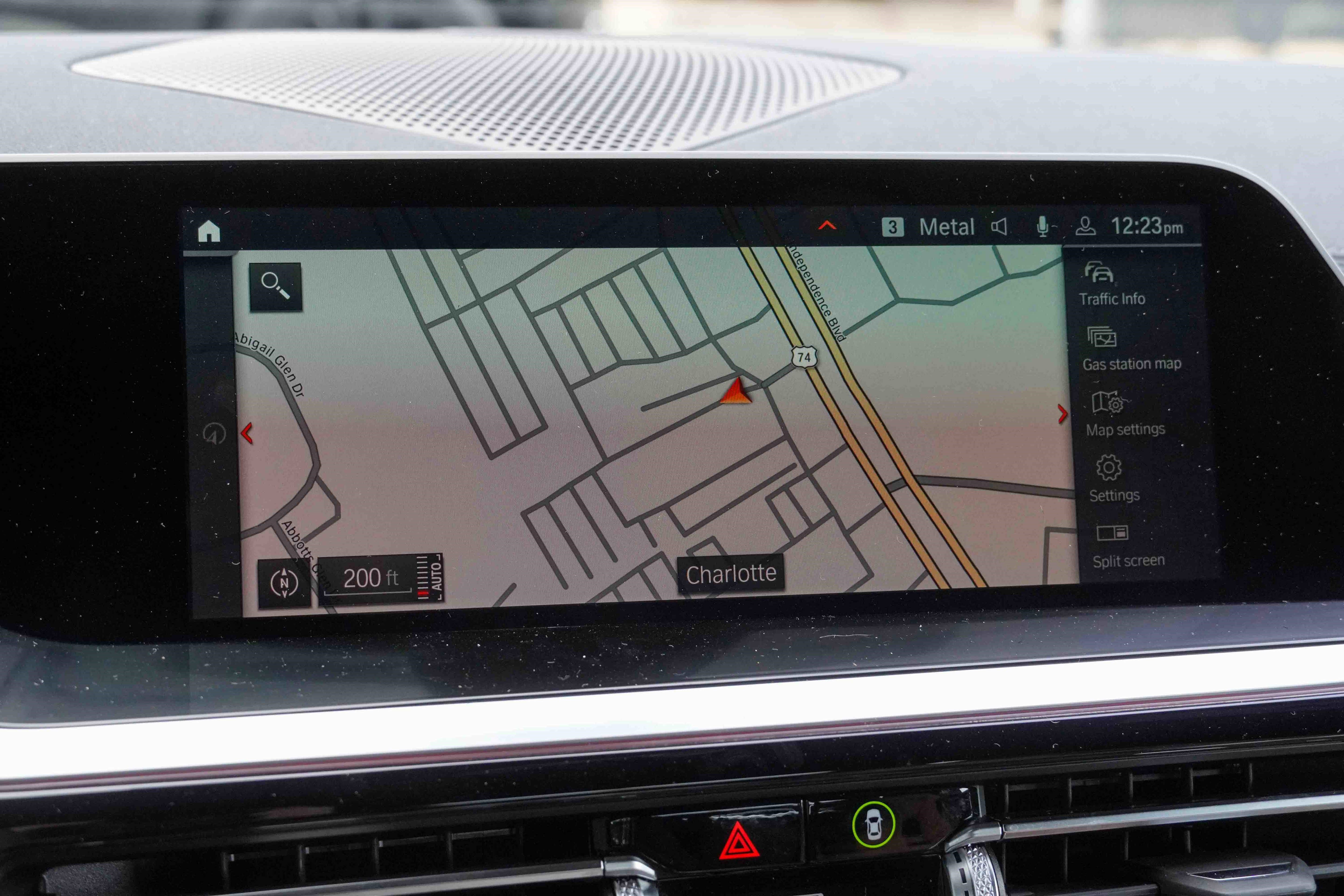 Certified 2025 BMW Z4 M40i w/ Premium Package image 28