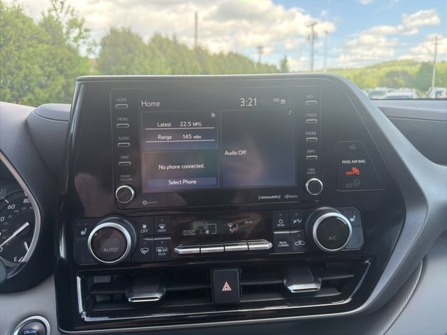 Used 2021 Toyota Highlander XLE AWD/4WD image 21