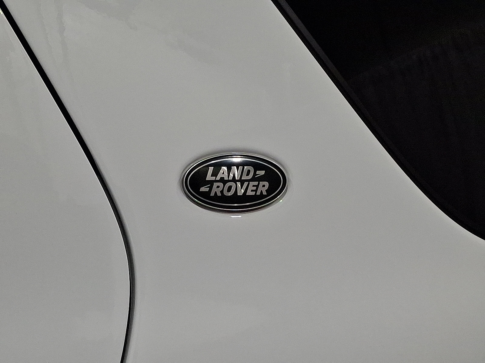 Certified 2025 Land Rover Discovery Sport S image 29