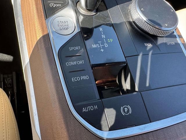Used 2019 BMW 330i xDrive Sedan w/ Convenience Package AWD/4WD image 34