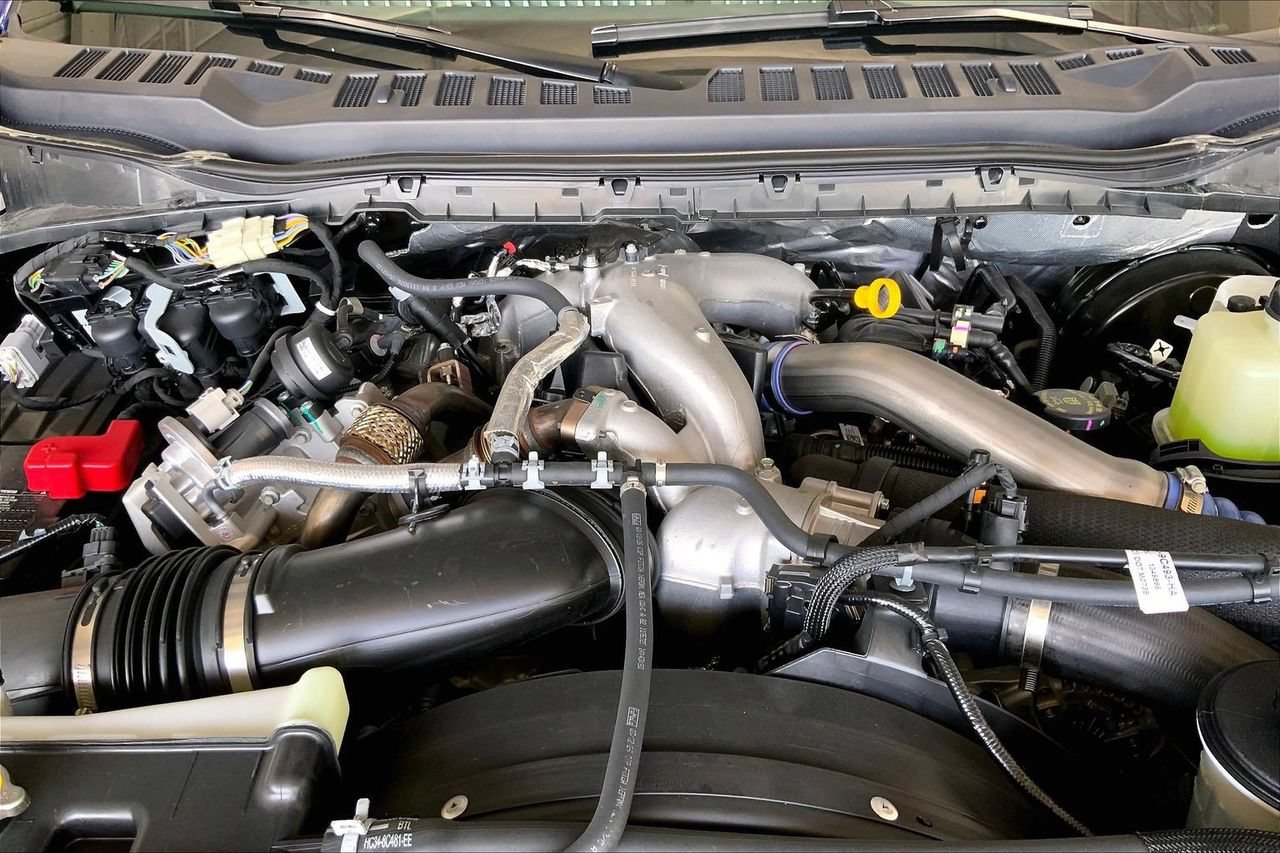 Used 2026 Ford F250 Lariat AWD/4WD image 9