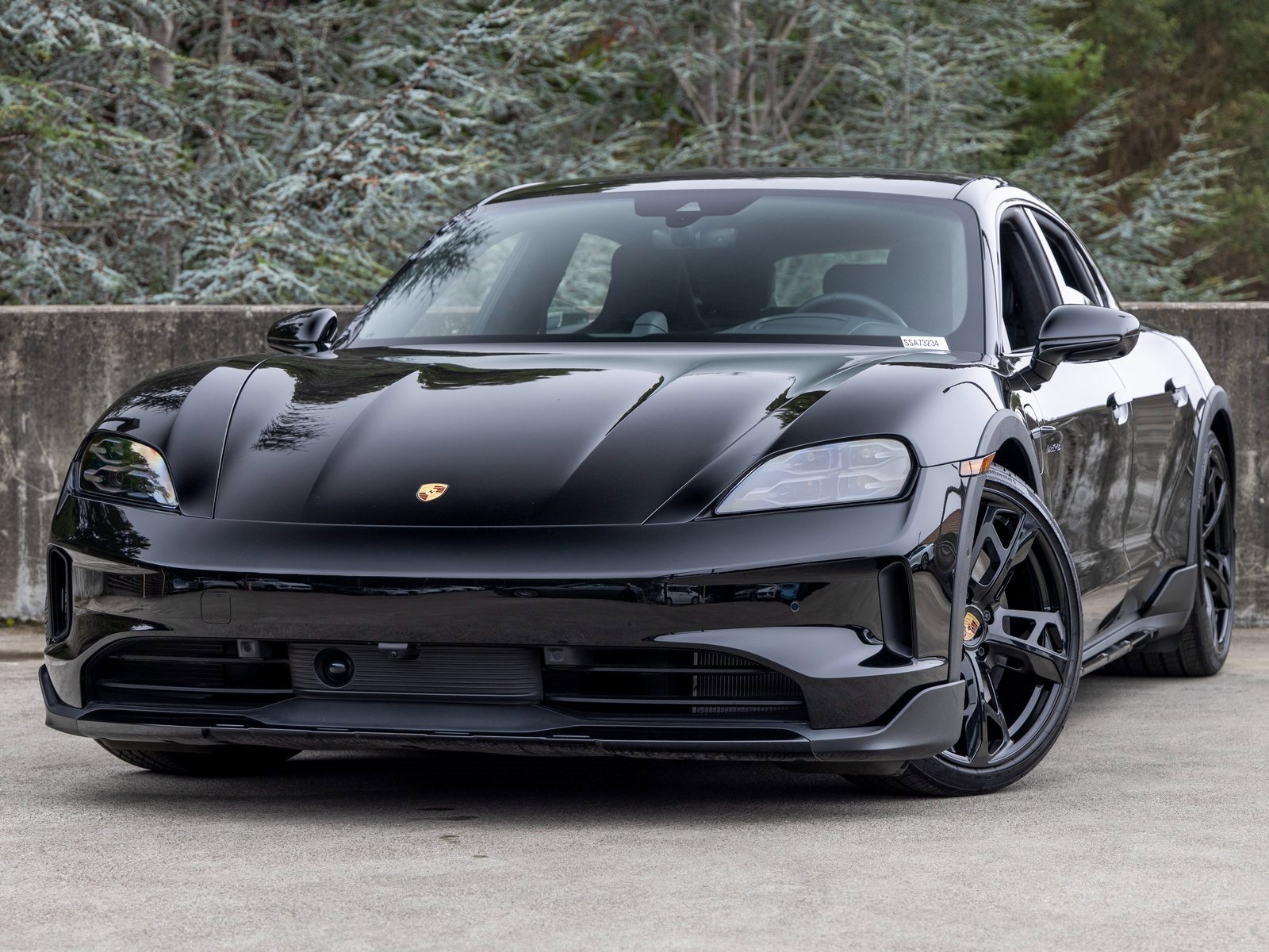 New 2025 Porsche Taycan 4S