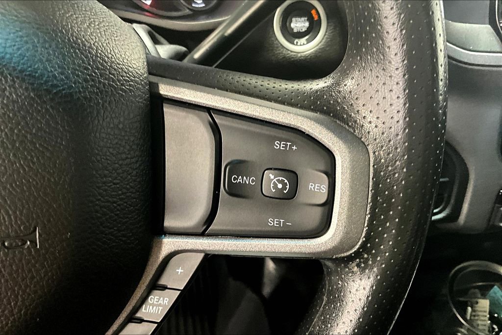 Used 2024 RAM 2500 Tradesman w/ Chrome Appearance Group image 24