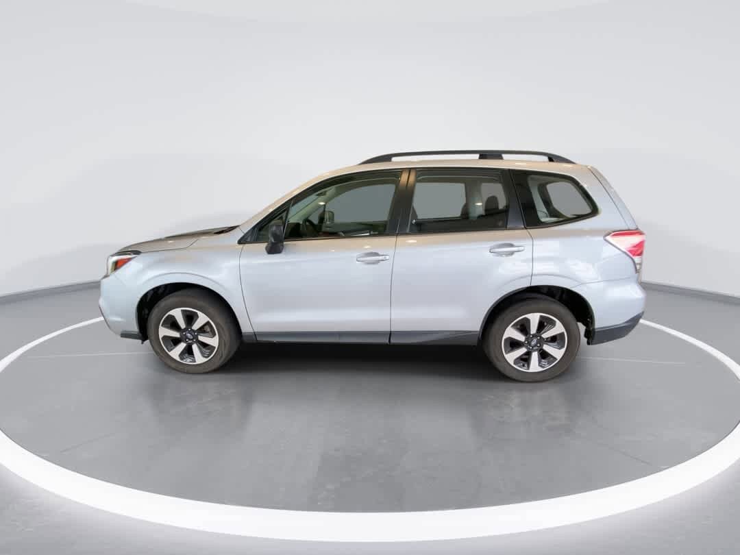 Used 2018 Subaru Forester 2.5i w/ Alloy Wheel Package AWD/4WD image 5