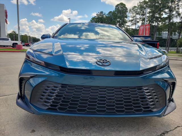 Certified 2026 Toyota Camry SE w/ Convenience Package FWD image 4