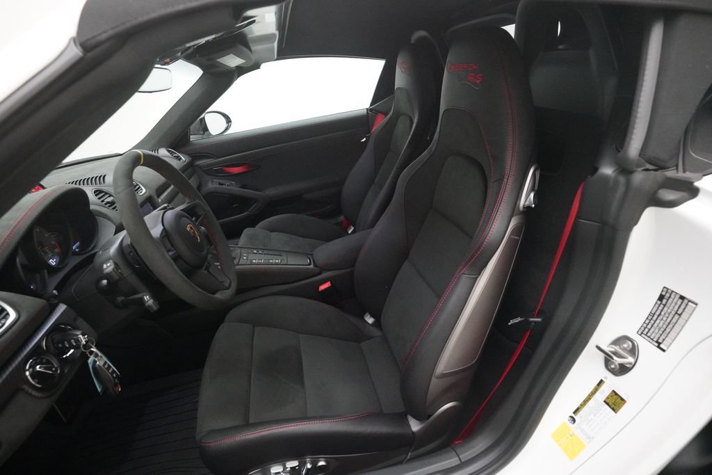 Certified 2025 Porsche 718 Boxster Spyder RS RWD image 12