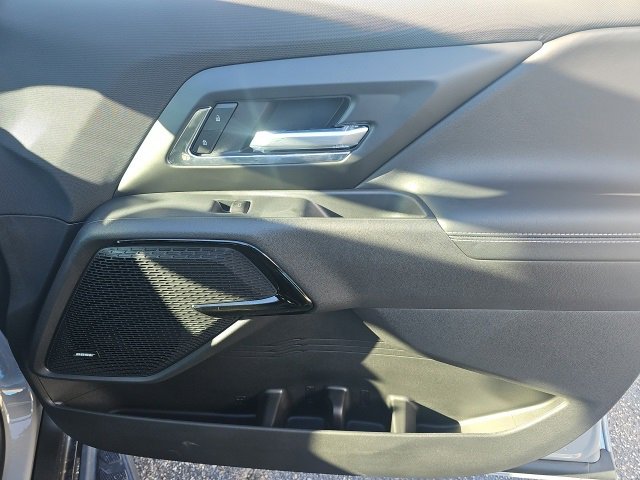 New 2025 Chevrolet Silverado EV LT image 17