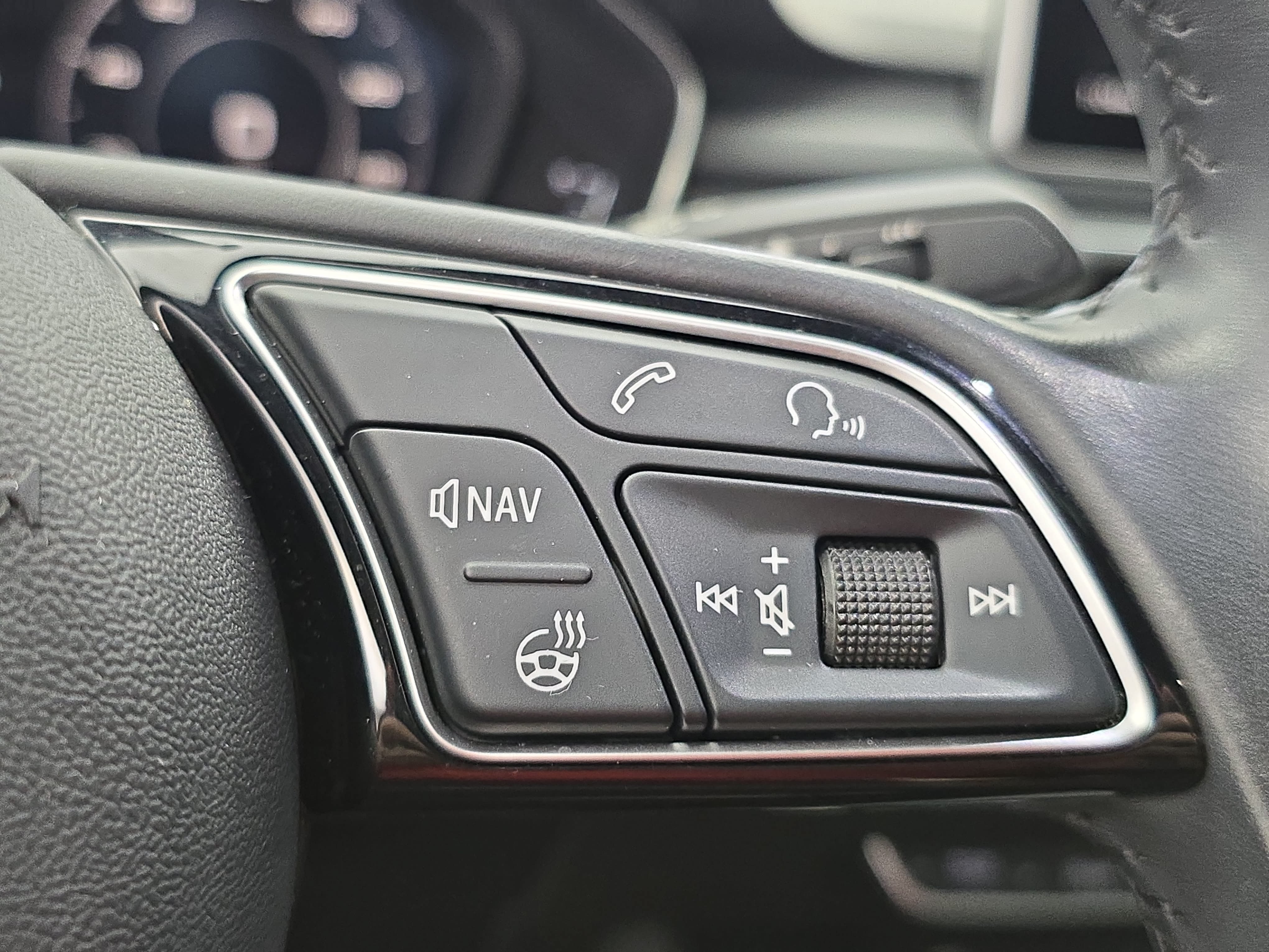 Used 2019 Audi A4 2.0T Premium Plus w/ Premium Plus Package AWD/4WD image 17