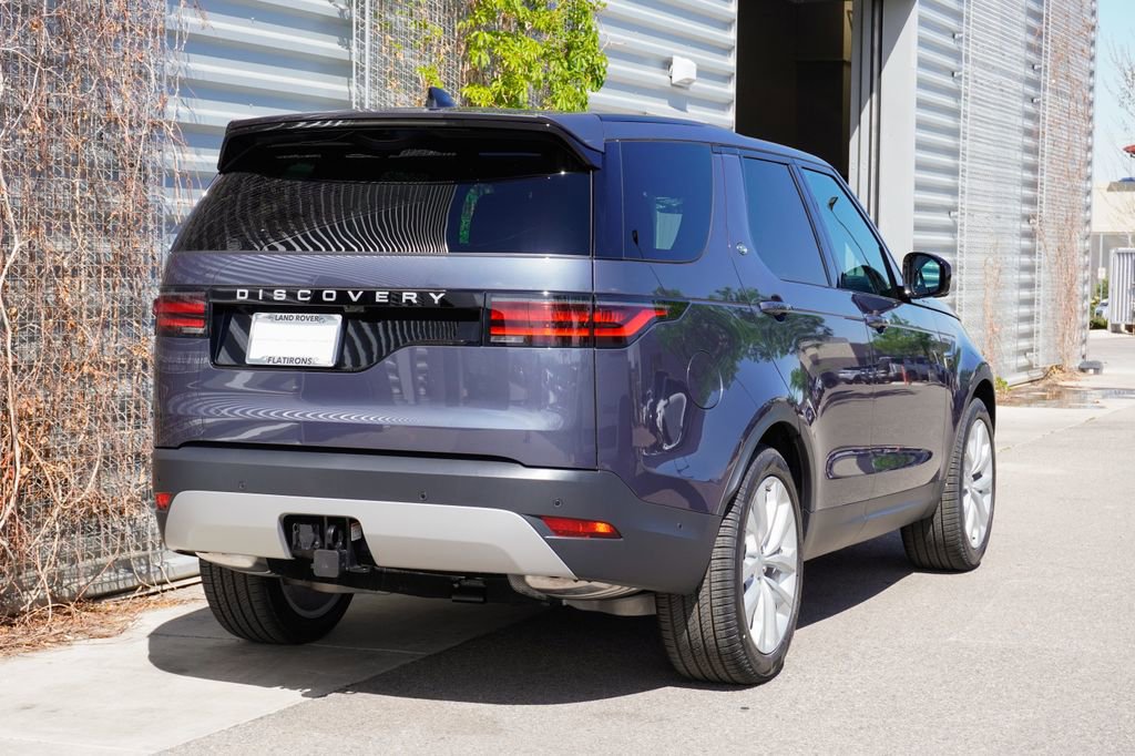 New 2026 Land Rover Discovery S AWD/4WD image 2