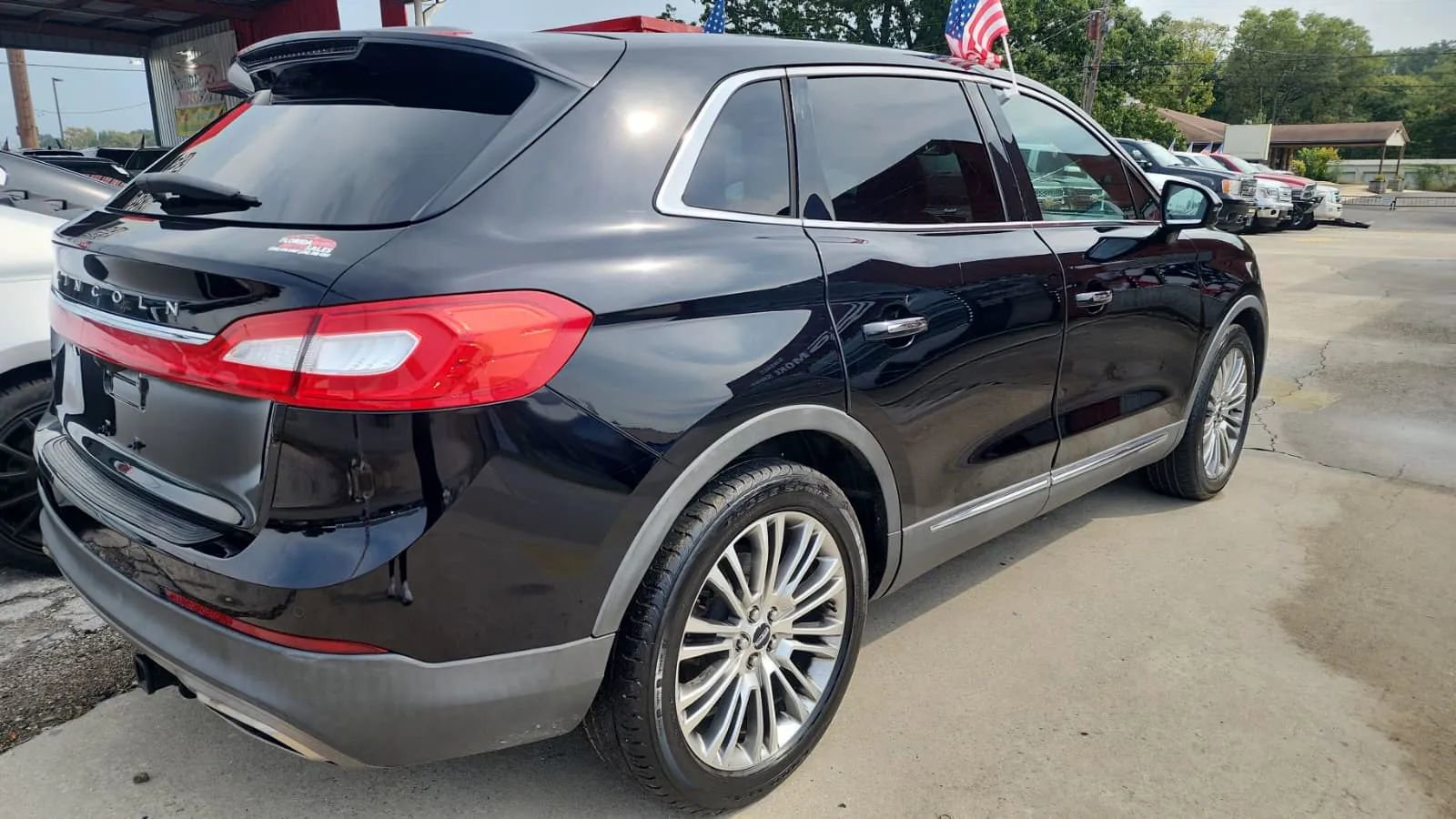 Used 2018 Lincoln MKX Reserve image 5
