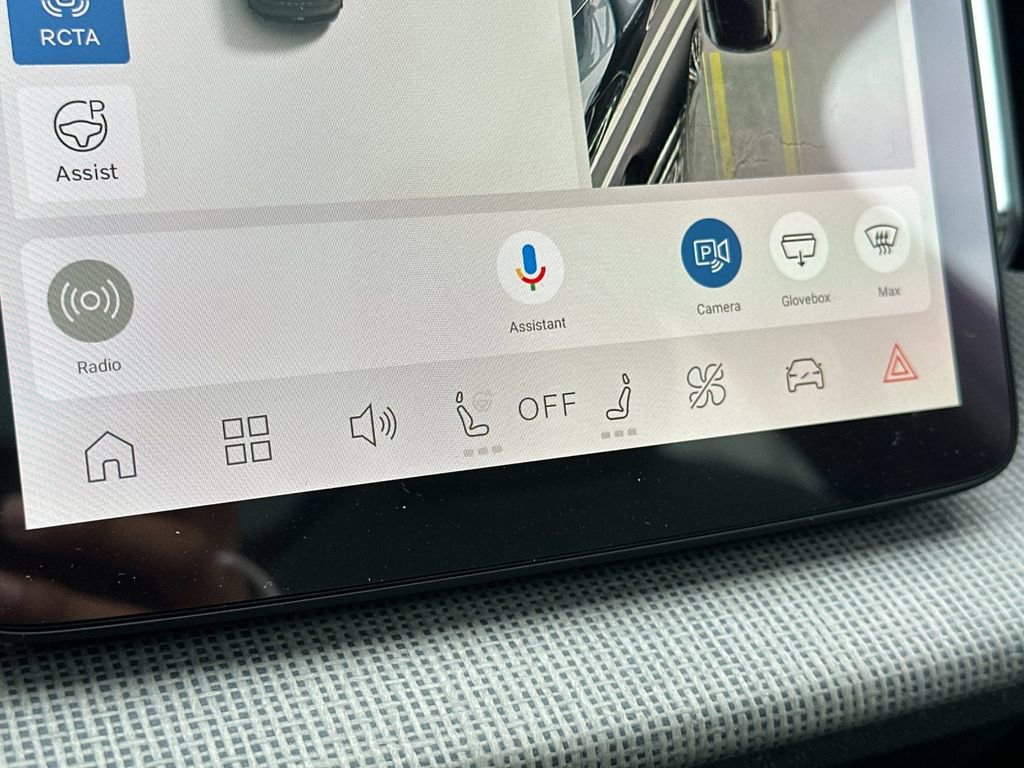 New 2026 Volvo EX30 Ultra w/ Climate Package image 20