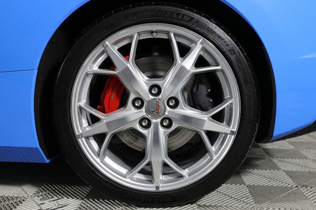 Used 2022 Chevrolet Corvette Stingray Premium Cpe w/ Z51 Performance Package image 46