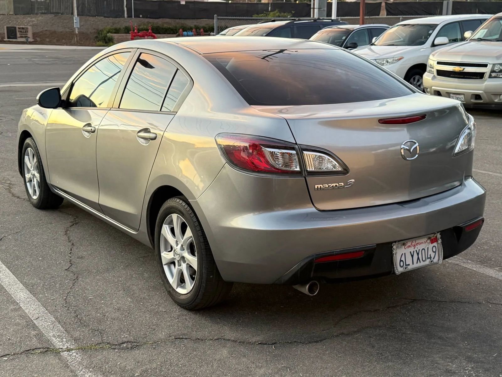 Used 2010 MAZDA MAZDA3 i Touring image 7