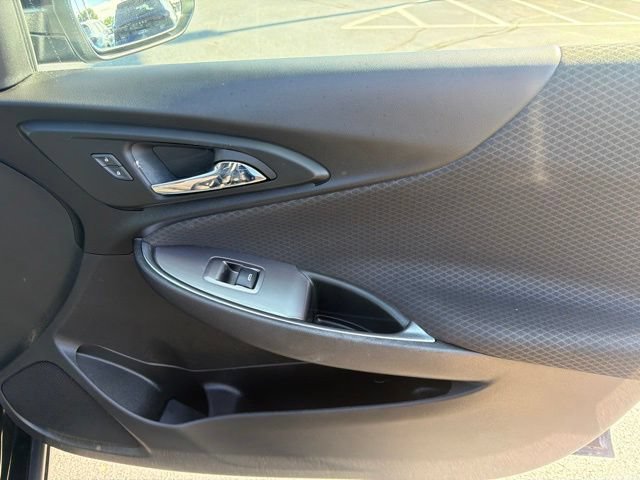 Used 2018 Chevrolet Malibu LT FWD image 36