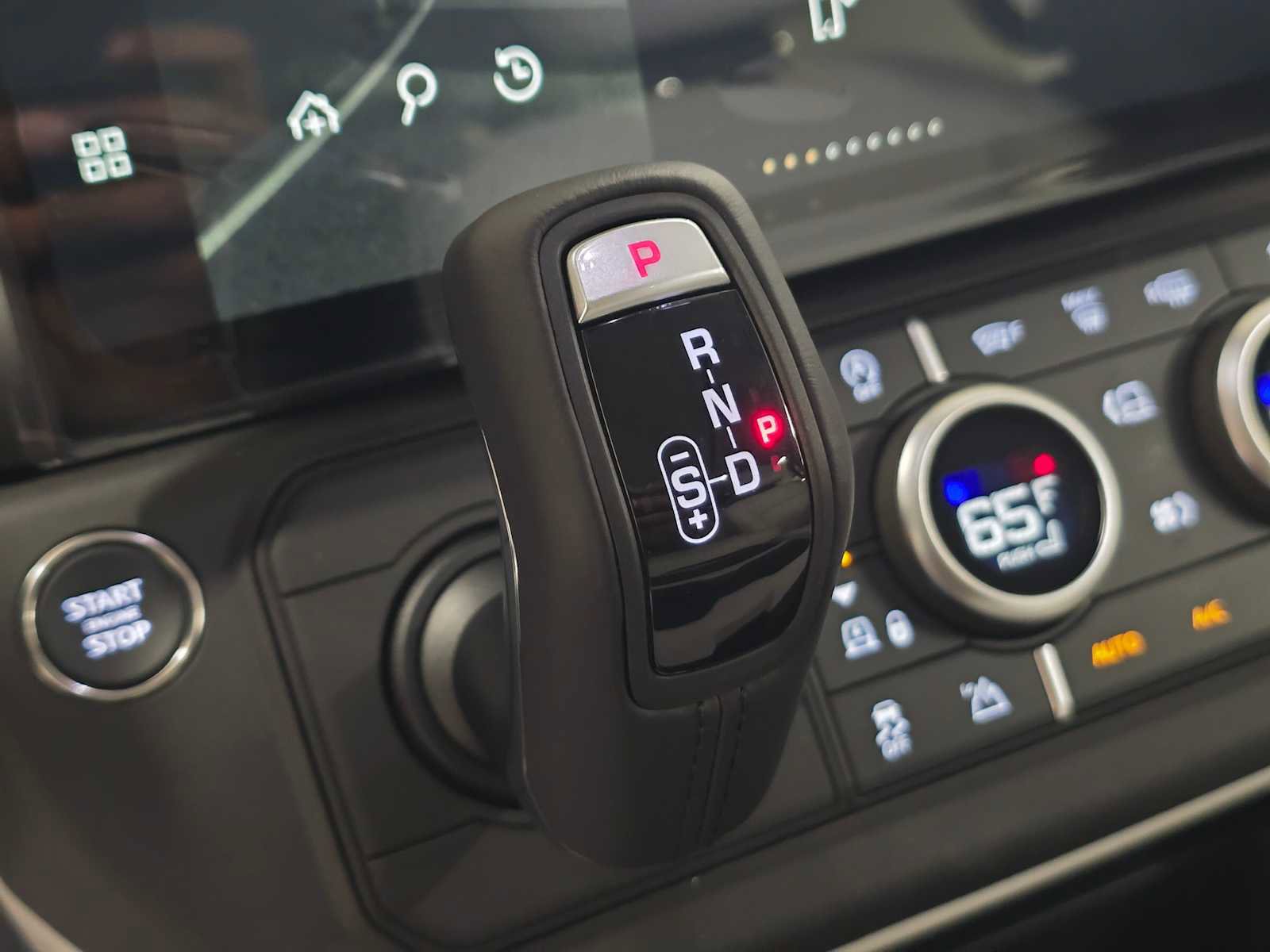 New 2026 Land Rover Defender 110 S AWD/4WD image 36