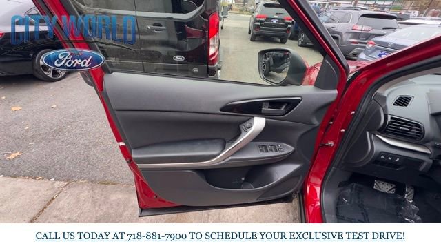 Used 2022 Mitsubishi Eclipse Cross ES image 8