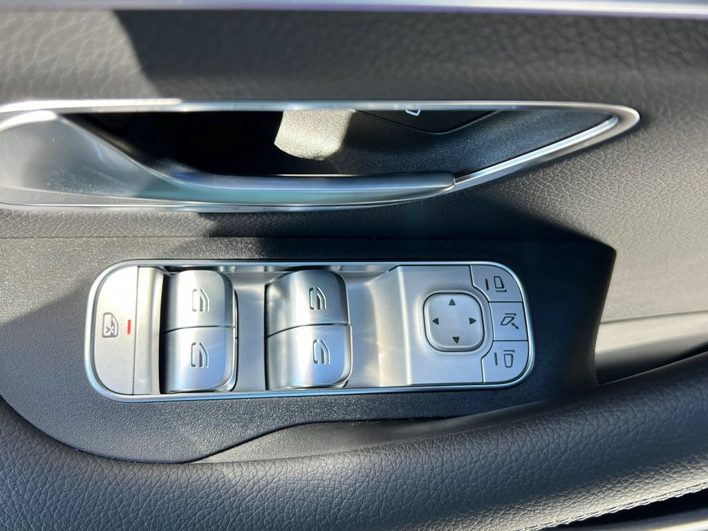 New 2026 Mercedes-Benz GLE 450 4MATIC image 11