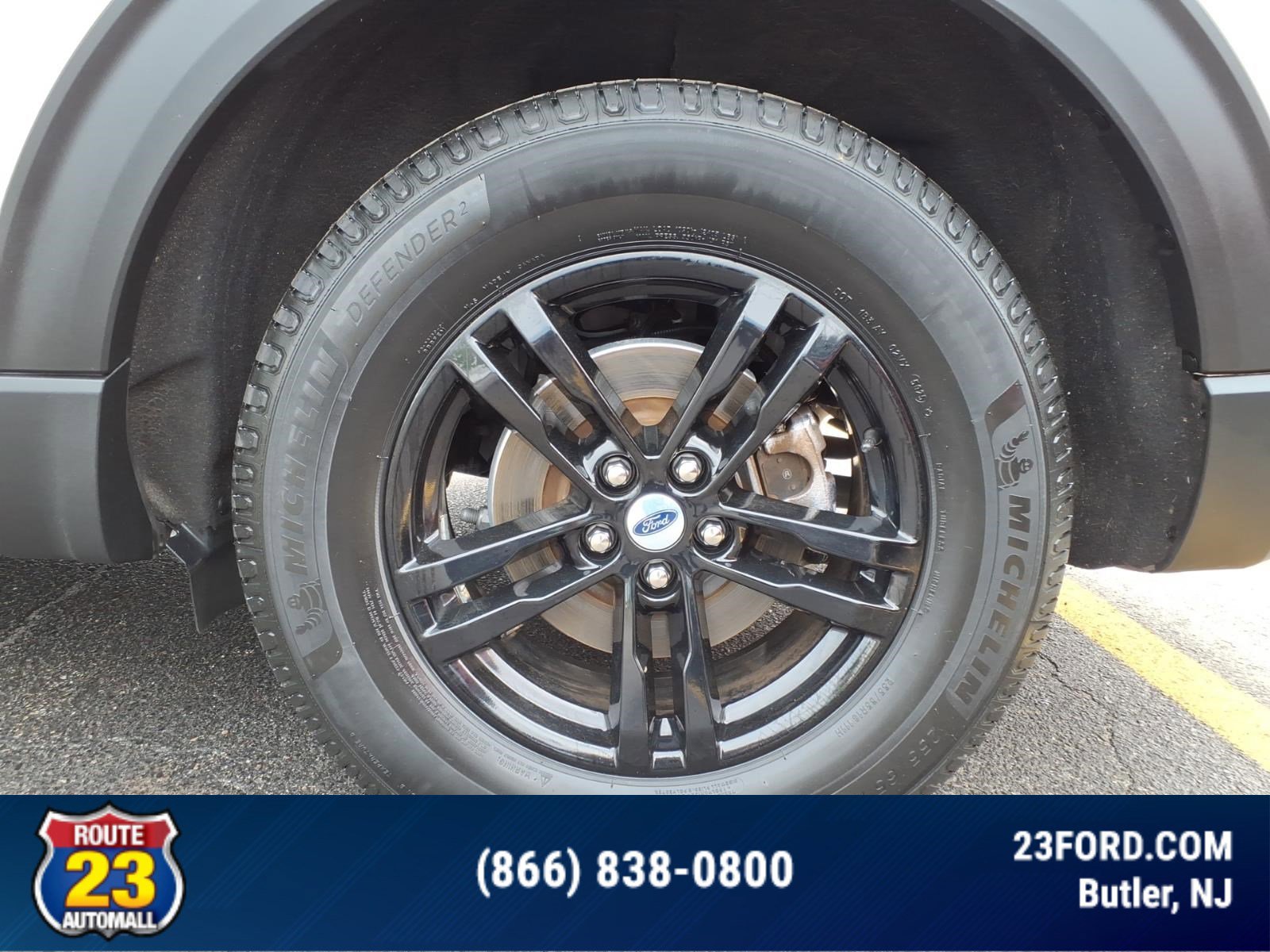 Certified 2022 Ford Explorer XLT w/ Equipment Group 202A AWD/4WD image 10