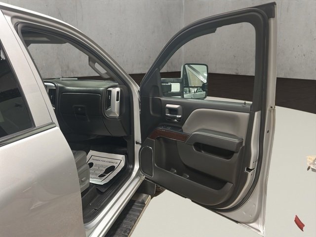 Used 2016 GMC Sierra 1500 SLT w/ Max Trailering Package image 18