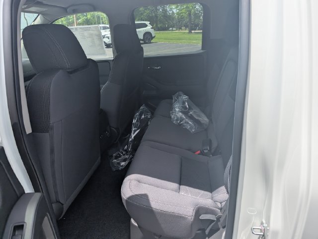 New 2026 Nissan Frontier SV w/ SV Convenience Package AWD/4WD image 11