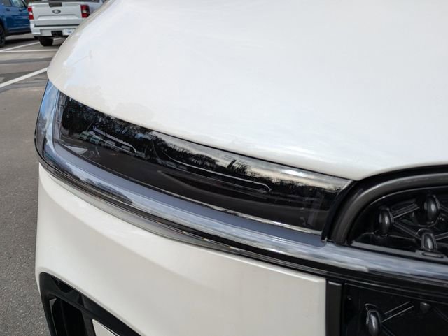 New 2026 Lincoln Nautilus Reserve image 10