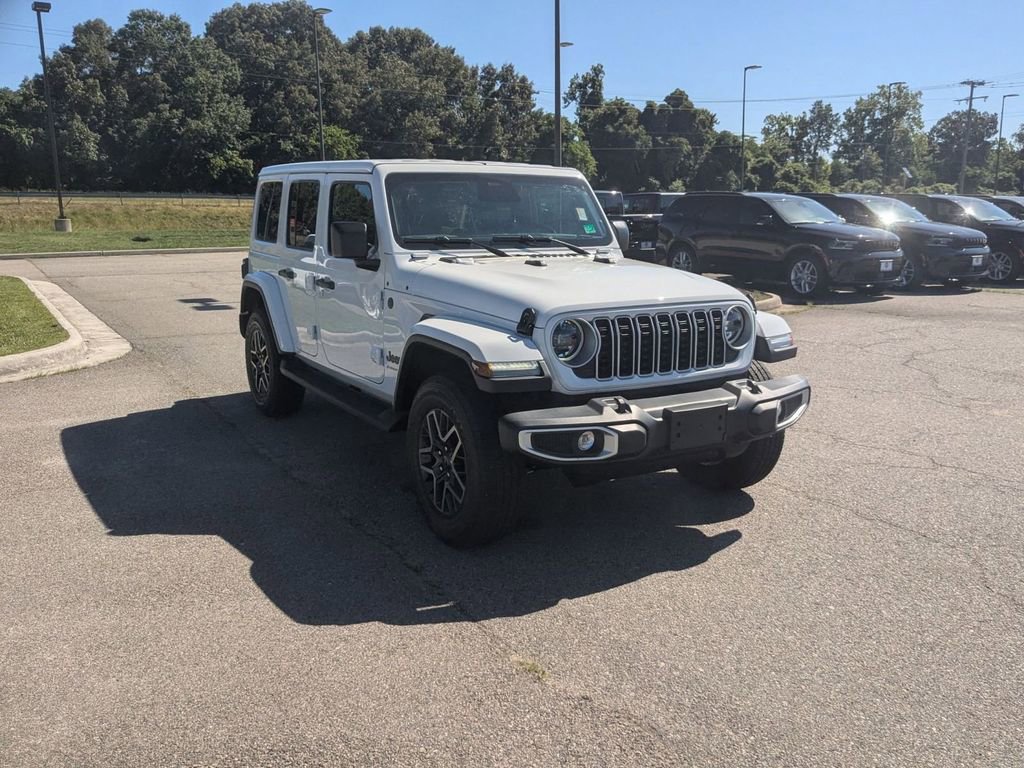 Used 2026 Jeep Wrangler Unlimited Sahara w/ Safety Group AWD/4WD image 7