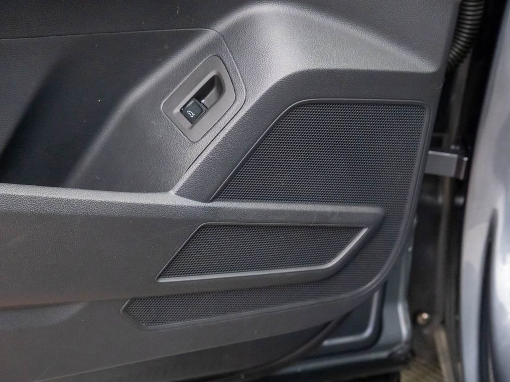 Used 2023 Volkswagen Atlas SEL image 14