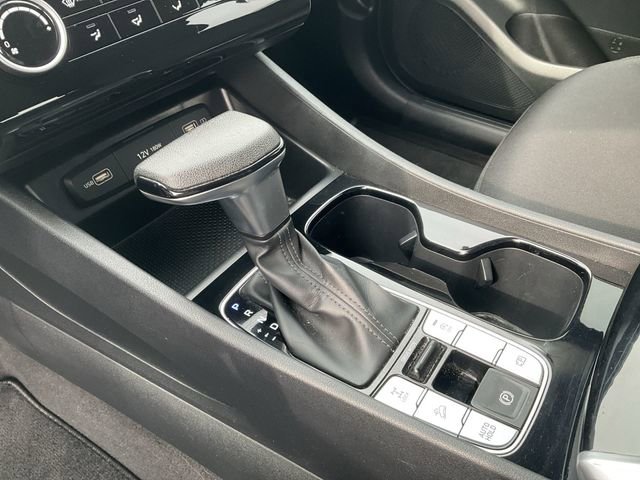 Used 2023 Hyundai Tucson SE image 24