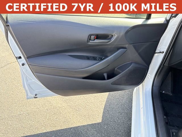 Used 2022 Toyota Corolla LE FWD image 13