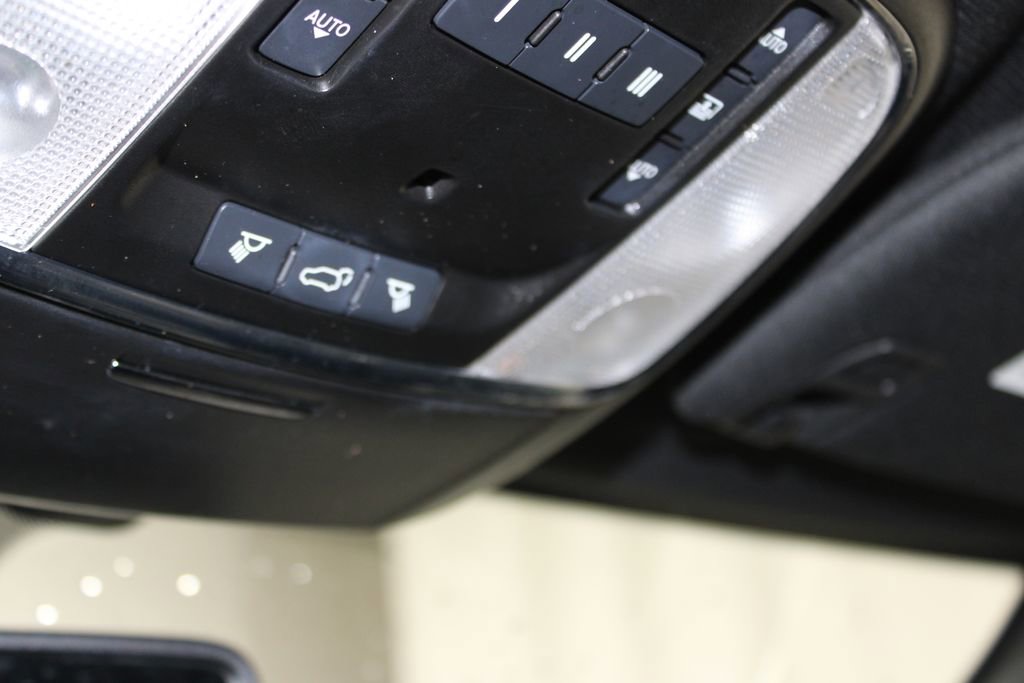 Used 2021 Jeep Grand Cherokee Limited w/ Luxury Group II image 49