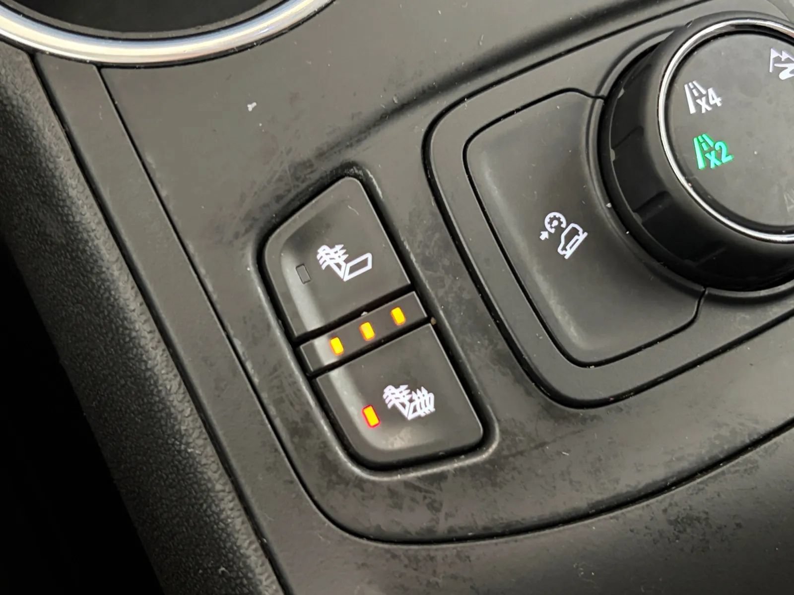 Used 2018 GMC Terrain SLE w/ Driver Convenience Package AWD/4WD image 24