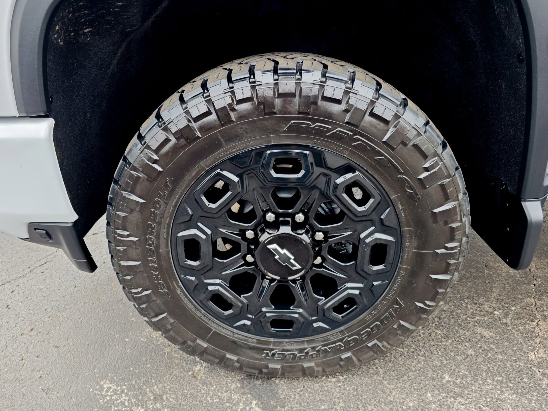 Used 2022 Chevrolet Silverado 3500 LT w/ All Star Edition image 17