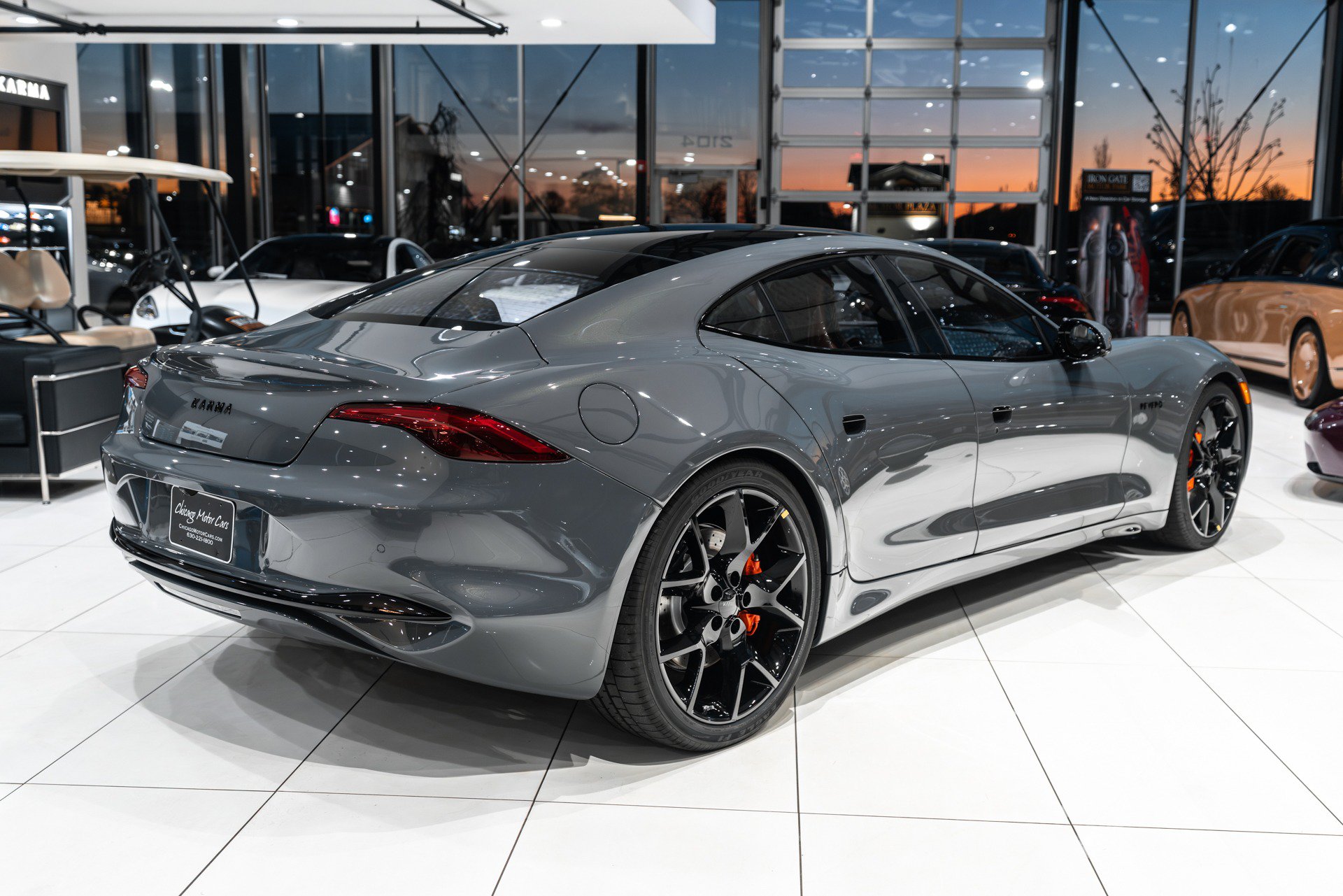 Used 2025 Karma Revero Luxury RWD image 4