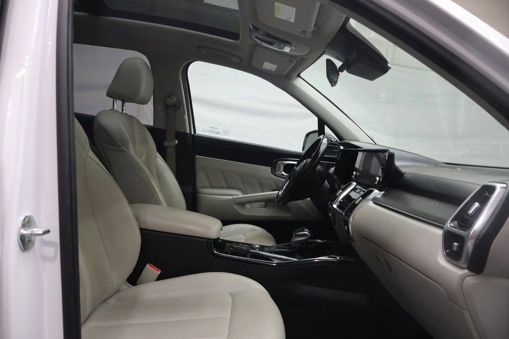 Used 2021 Kia Sorento SX image 10