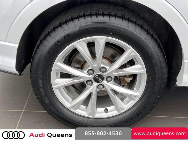 Used 2023 Audi Q3 2.0T Premium Plus w/ Premium Plus Package AWD/4WD image 7