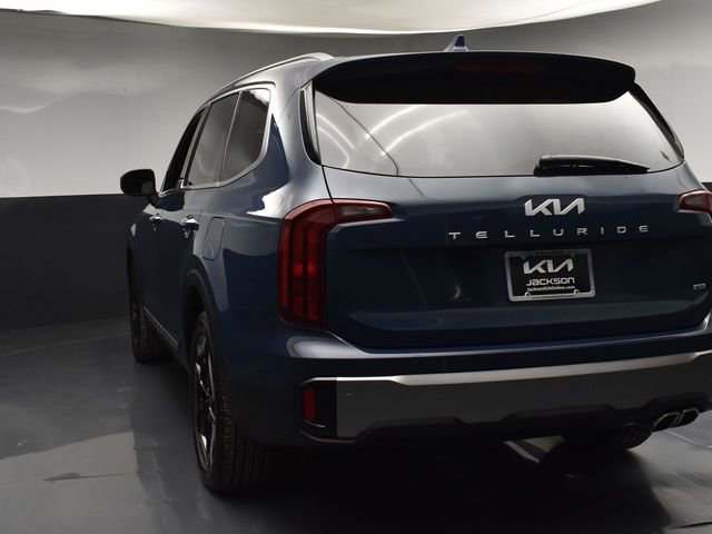 Certified 2025 Kia Telluride S image 6